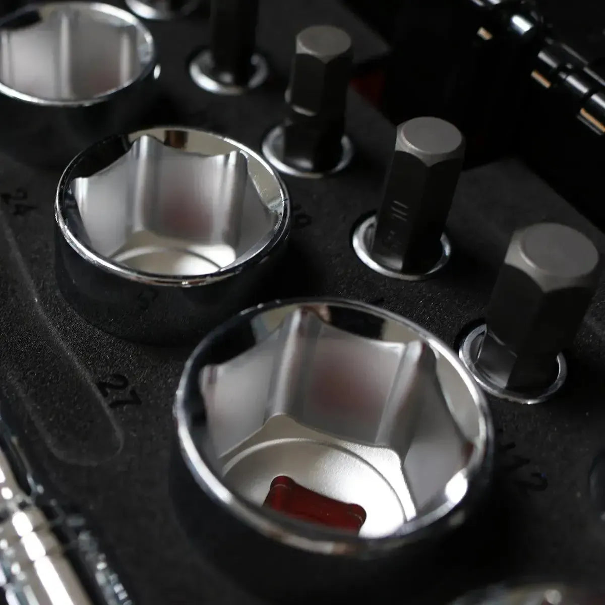 BoxoUSA 3-Drawer MotoBox – 103-Piece Motorcycle Tool Set